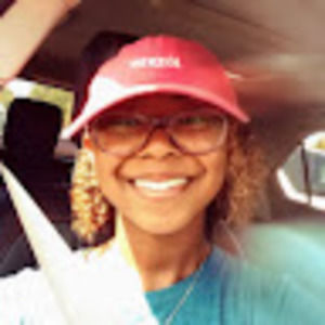 Meet your Posher, Amber